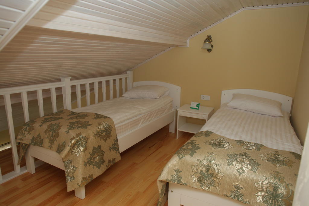 Fontush Boutique Hotel Iwano-Frankiwsk Pokój zdjęcie
