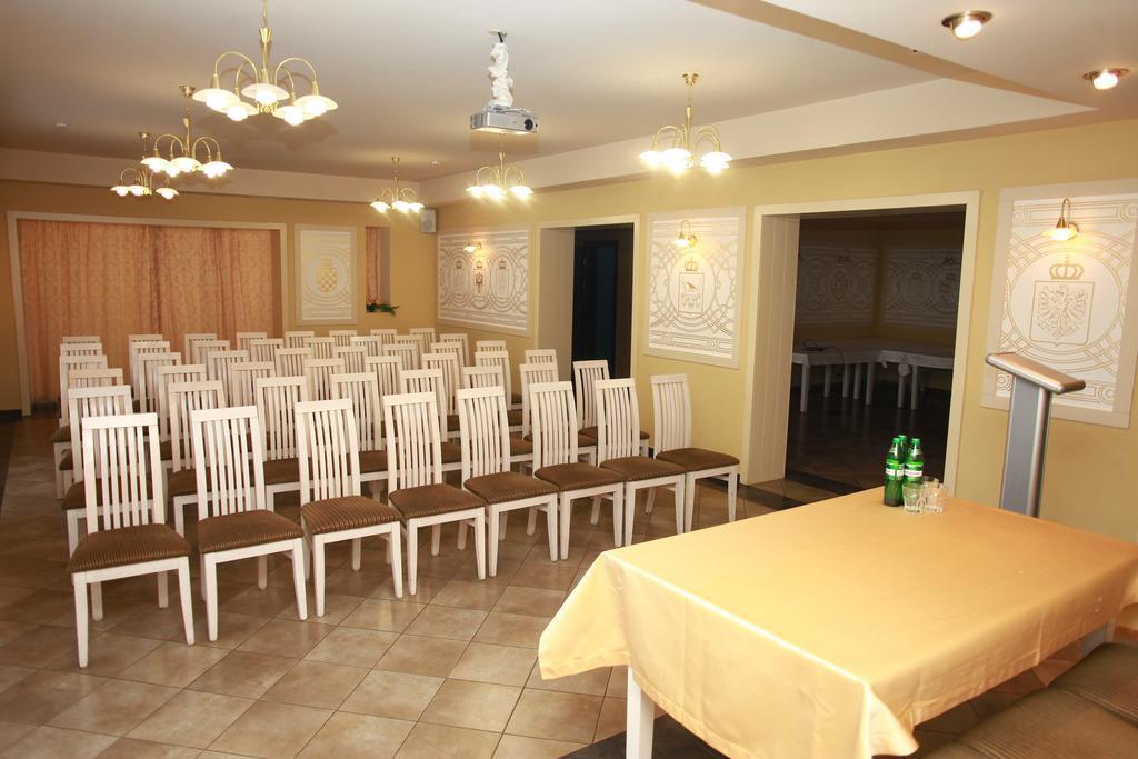 Fontush Boutique Hotel Iwano-Frankiwsk Zewnętrze zdjęcie