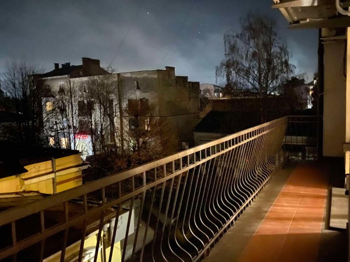 Fontush Boutique Hotel Iwano-Frankiwsk Zewnętrze zdjęcie